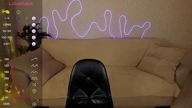 Lilith Sora online show from 18, 12, 2025