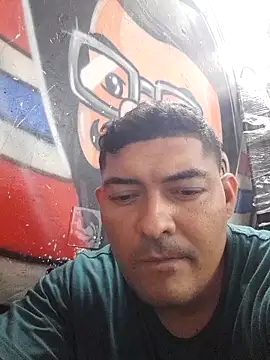 Snapshot of sexyandres_23 chatting on 14, 10, 2025 sexyandres 23 online show from 14, 10, 2025