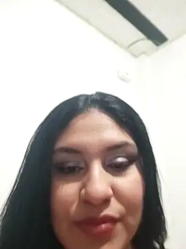 Snapshot of Pocahont_as chatting on 14, 10, 2025 Pocahont as online show from 14, 10, 2025