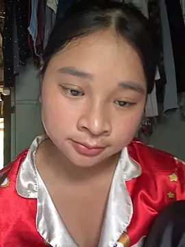 Linh-xxx online show from 31, 10, 2025