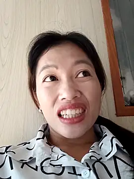 -Paige- online show from 17, 10, 2025