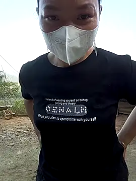 Snapshot of nat-tri chatting on 17, 10, 2025 nat-tri online show from 17, 10, 2025