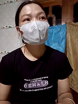 Snapshot of nat-tri chatting on 19, 10, 2025 nat-tri online show from 19, 10, 2025