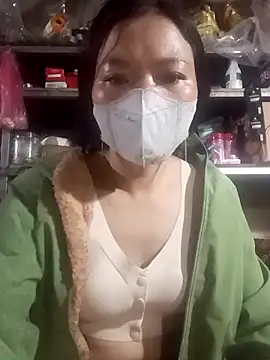 Snapshot of nat-tri chatting on 30, 10, 2025 nat-tri online show from 30, 10, 2025