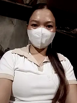 Snapshot of nat-tri chatting on 8, 11, 2025 nat-tri online show from 8, 11, 2025