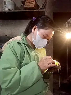 Snapshot of nat-tri chatting on 17, 11, 2025 nat-tri online show from 17, 11, 2025