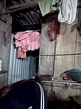 Snapshot of nat-tri chatting on 18, 11, 2025 nat-tri online show from 18, 11, 2025