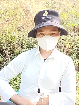 Snapshot of nat-tri chatting on 1, 12, 2025 nat-tri online show from 1, 12, 2025