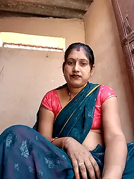 Snapshot of Rayal_bhabi chatting on 14, 10, 2025 Rayal bhabi online show from 14, 10, 2025