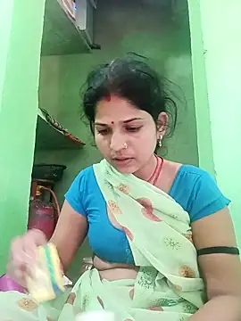 Karishma cute online show from 20, 10, 2025