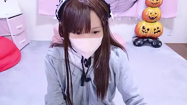 Snapshot of 727_nazuna chatting on 30, 10, 2025 727 nazuna online show from 30, 10, 2025