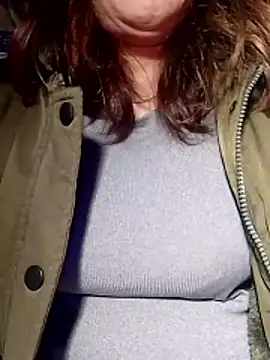 YiyinLy online show from 8, 1, 2026