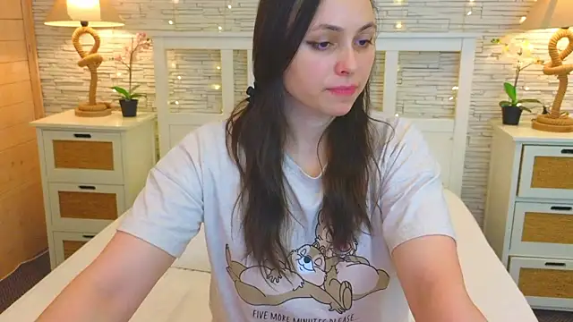 Snapshot of Soft_Lilly chatting on 6, 2, 2026 Soft Lilly online show from 6, 2, 2026