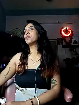 Darling Annie online show from 17, 12, 2025