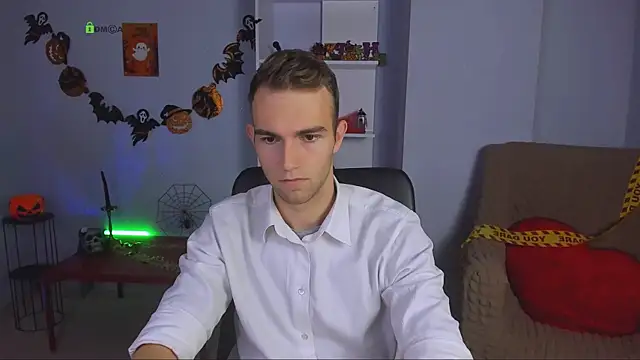 astren villo online show from 28, 10, 2025