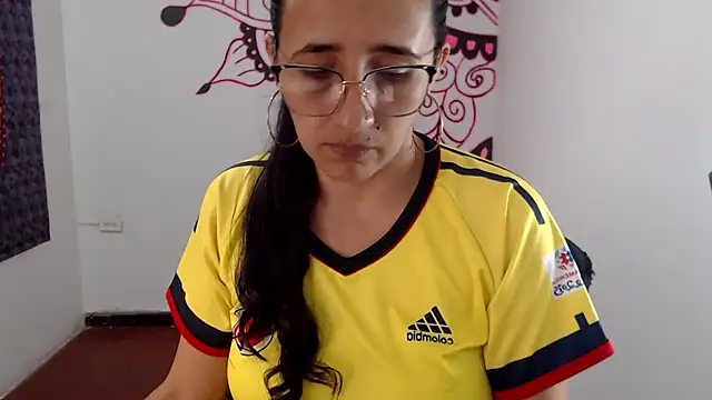 Lucyy Naugthy online show from 26, 3, 2026