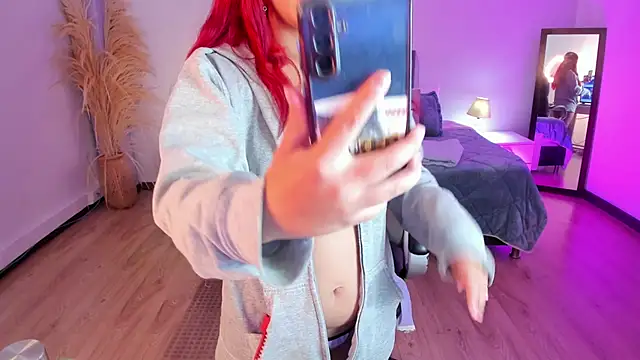 Cat  Moon   online show from 8, 4, 2026