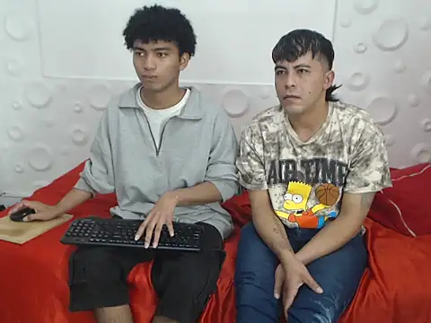 Snapshot of sexyiron2025 chatting on 15, 10, 2025 sexyiron2025 online show from 15, 10, 2025