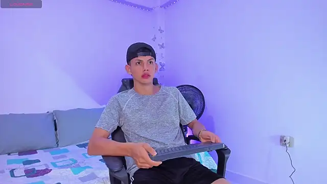 Axel Cody  online show from 23, 10, 2025