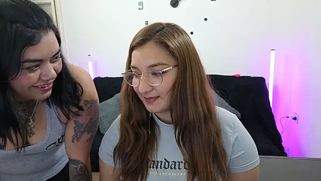 lesb milf online show from 5, 2, 2026