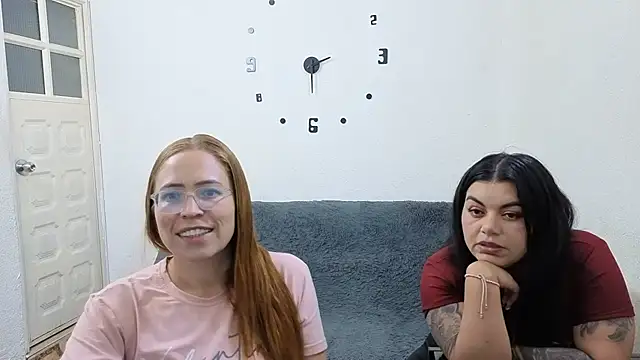 Snapshot of lesb_milf chatting on 13, 7, 2026 lesb milf online show from 13, 7, 2026