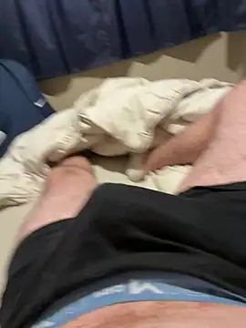 creamydeluxe online show from 15, 3, 2026