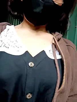 Snapshot of RizoCii chatting on 22, 10, 2025 RizoCii online show from 22, 10, 2025