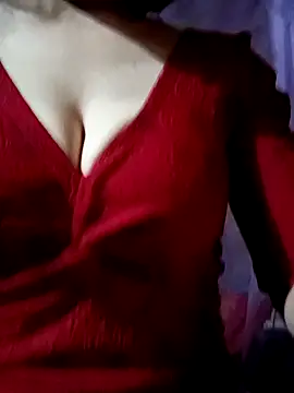 Snapshot of RizoCii chatting on 24, 10, 2025 RizoCii online show from 24, 10, 2025