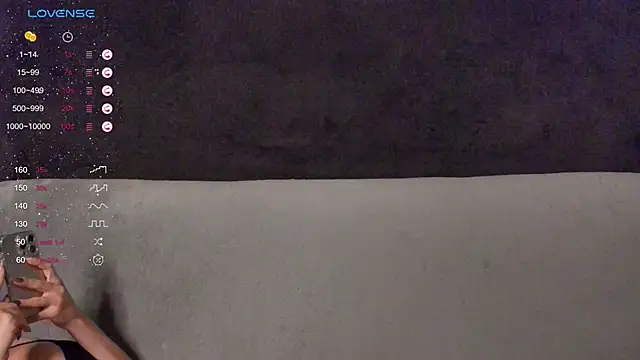 Snapshot of VickiRoom chatting on 4, 12, 2024 VickiRoom online show from 4, 12, 2024