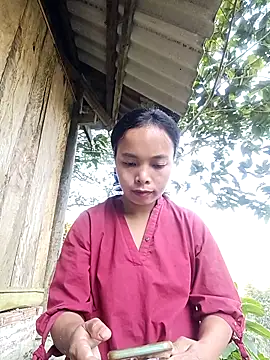 Snapshot of Nguyet2k4 chatting on 25, 11, 2025 Nguyet2k4 online show from 25, 11, 2025