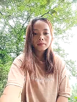 Snapshot of Nguyet2k4 chatting on 27, 4, 2026 Nguyet2k4 online show from 27, 4, 2026