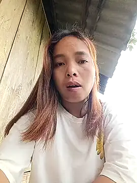 Snapshot of Nguyet2k4 chatting on 10, 5, 2026 Nguyet2k4 online show from 10, 5, 2026
