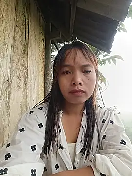 Snapshot of Nguyet2k4 chatting on 1, 7, 2026 Nguyet2k4 online show from 1, 7, 2026