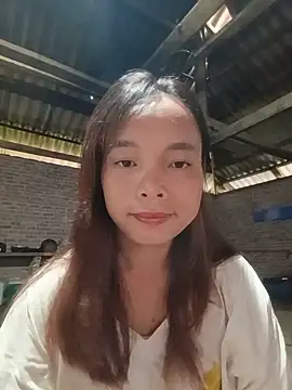 Snapshot of Nguyet2k4 chatting on 8, 7, 2026 Nguyet2k4 online show from 8, 7, 2026