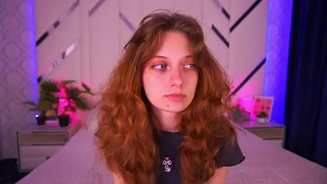 CuteeFoxy online show from 28, 10, 2025