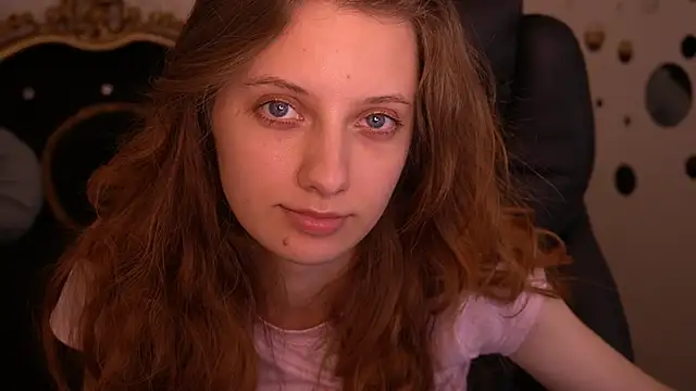 Snapshot of CuteeFoxy chatting on 29, 5, 2026 CuteeFoxy online show from 29, 5, 2026