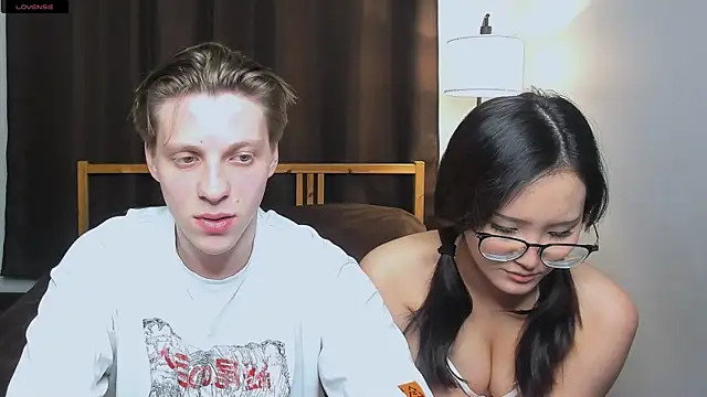 Blossomandbee online show from 3, 12, 2025