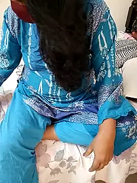 Hot Boude online show from 21, 10, 2025