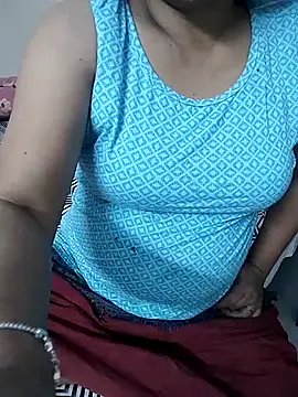 Hot Boude online show from 24, 10, 2025