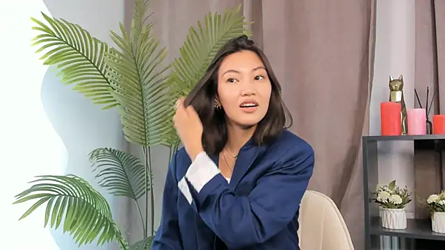 Snapshot of LorenaMarer chatting on 16, 10, 2025 LorenaMarer online show from 16, 10, 2025
