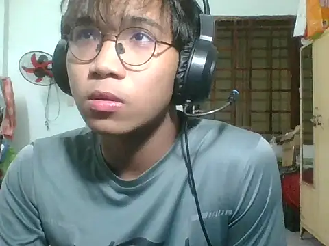 kave2033 online show from 2, 11, 2025