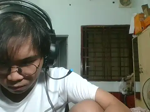 kave2033 online show from 4, 11, 2025