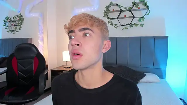 JustinCastiblanco online show from 30, 10, 2025