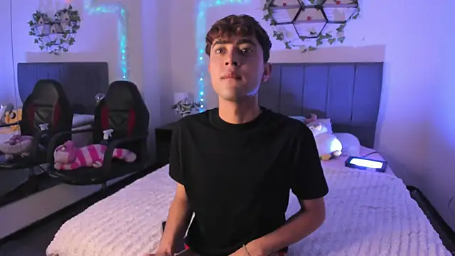 JustinCastiblanco online show from 5, 1, 2026