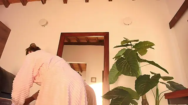 Snapshot of Salmma_Milf chatting on 28, 7, 2026 Salmma Milf online show from 28, 7, 2026