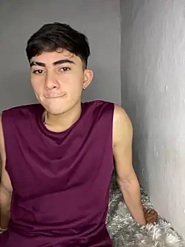 Myke hotxxx online show from 4, 12, 2025