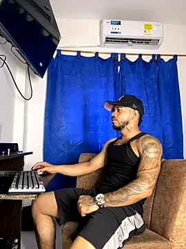 Kylian Alessandro online show from 15, 11, 2025