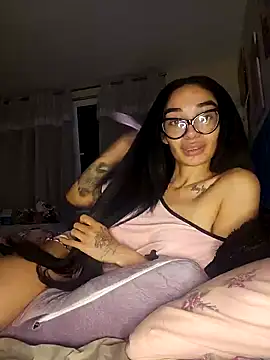 LucyMiax online show from 19, 10, 2025