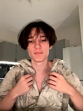 Snapshot of KristianGray chatting on 15, 10, 2025 KristianGray online show from 15, 10, 2025