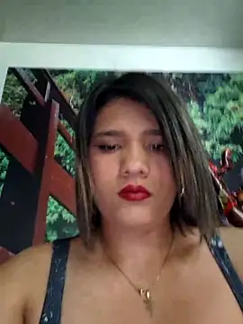 Snapshot of CinthiaRouse33 chatting on 21, 10, 2025 CinthiaRouse33 online show from 21, 10, 2025
